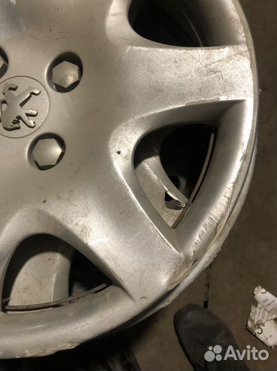 Колпаки на колеса r 15 peugeot пежо