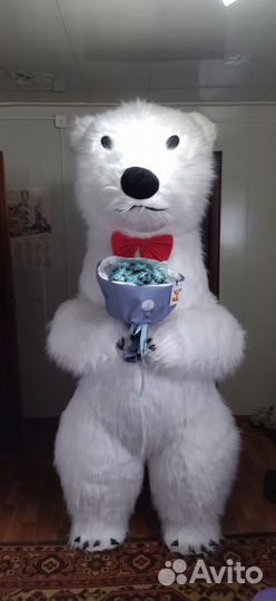 Белый мишка поздравление