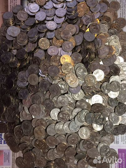 Продам монеты