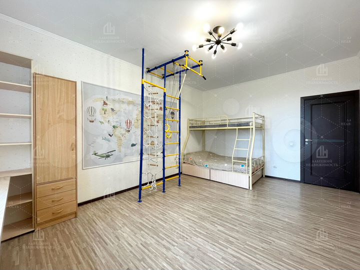 3-к. квартира, 119,5 м², 8/28 эт.