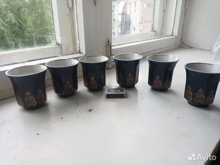 Бокалы на 6 персон, чайники, молочник фз СССР