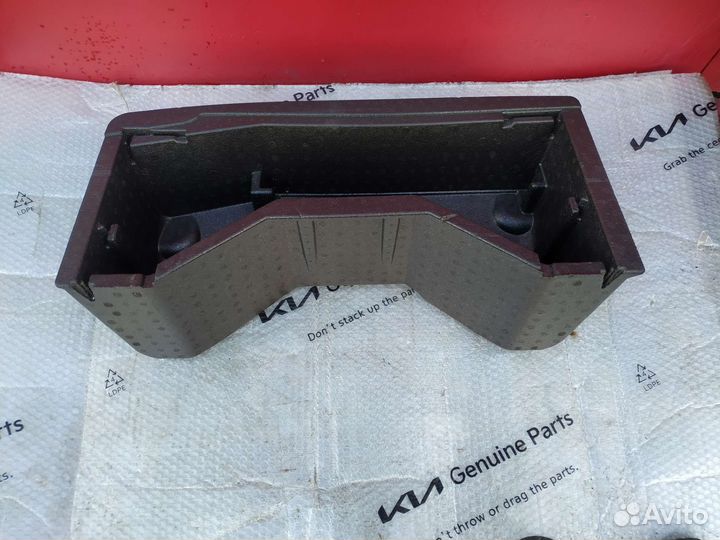 Ящик для инструментов Volkswagen Polo 6