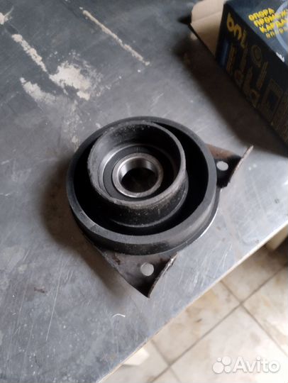 Опора промежуточная карданного вала газ