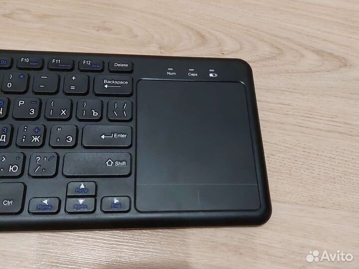 Клавиатура беспроводная с тачпадом
