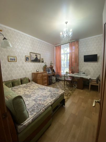 2-к. квартира, 53 м², 4/4 эт.