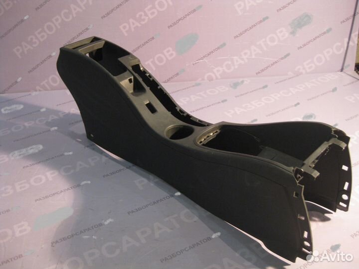 Консоль напольная Рено Флюенс (Меган 3)