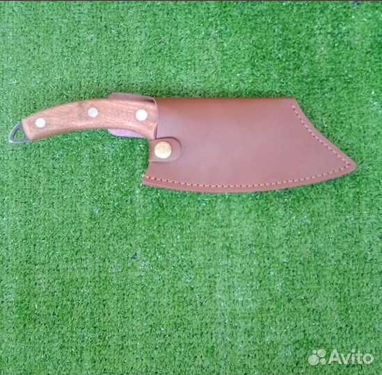 Нож-топорик в чехле