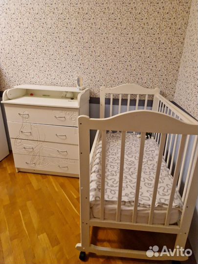 3 вещи кровать,комод,шкаф