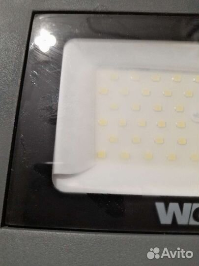 Светодиодный прожектор