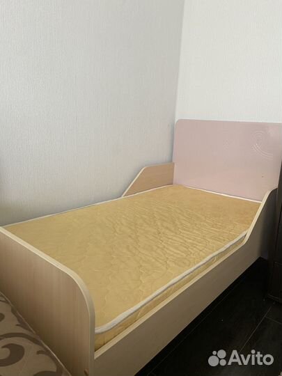 Продам детскую кровать