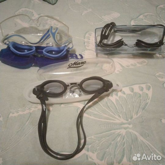 Очки и Ласты для плавания (см. Фото)
