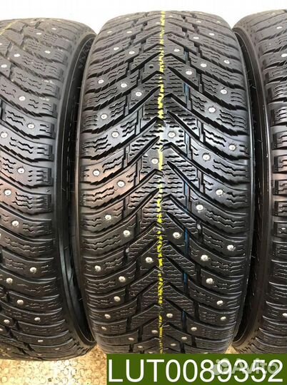 Nokian Tyres Hakkapeliitta 8 205/55 R16 104R