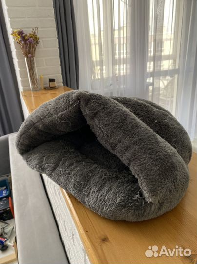 Лежанка для собак и кошек