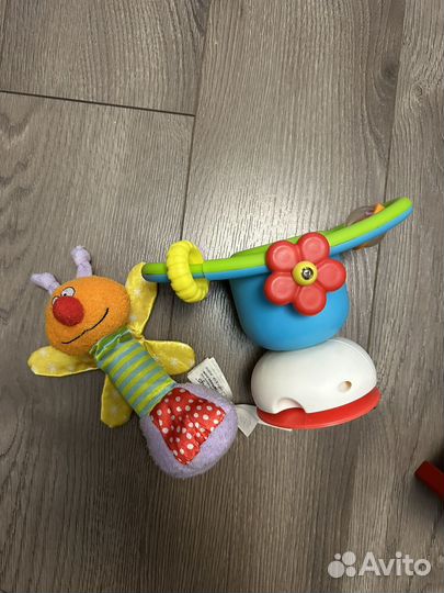 Развивающие игрушки/пирамидка/каталка