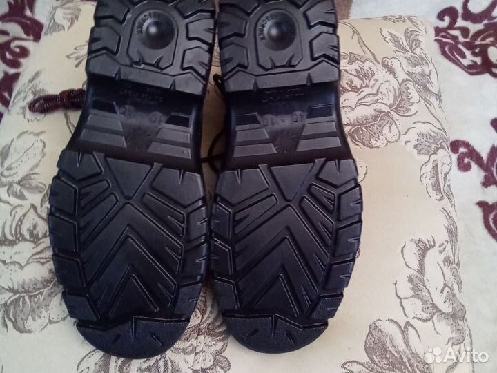 Ботинки р.45