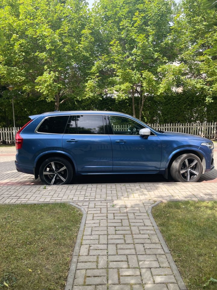 Volvo XC90: фото владельца