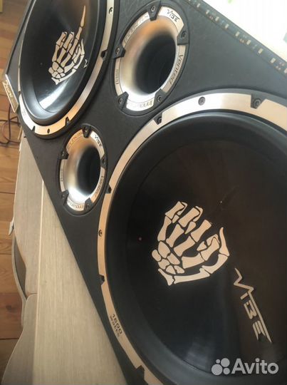 Активный сабвуфер vibe