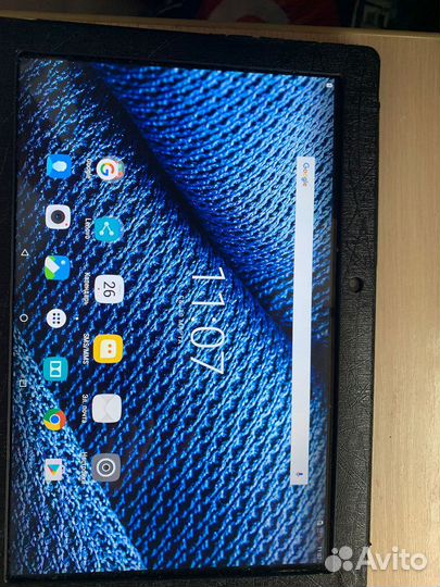 Планшет таб 10