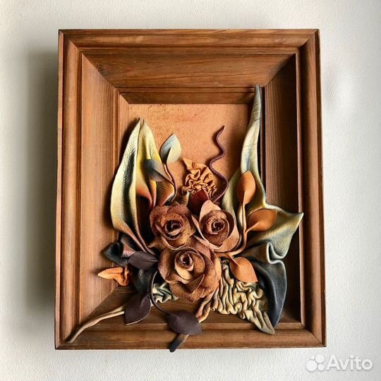 Картина из натуральной кожи