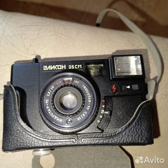 Пленочный фотоаппарат