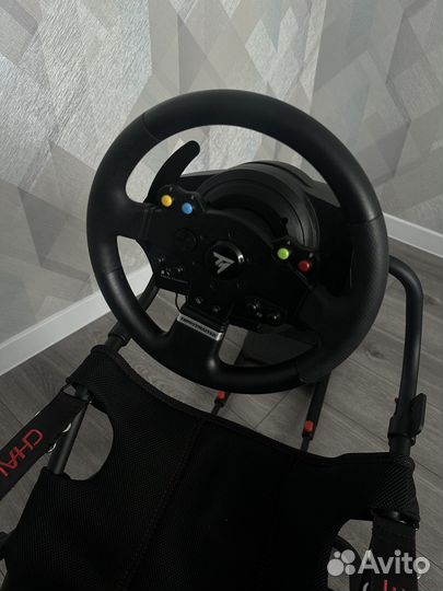 Комплект Thrustmaster TMX + Playseat Challenge