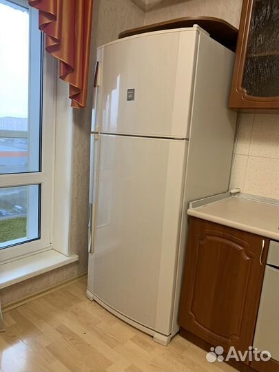 Холодильник бу sharp