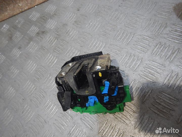 Замок двери задней правой, Hyundai -solaris (14)