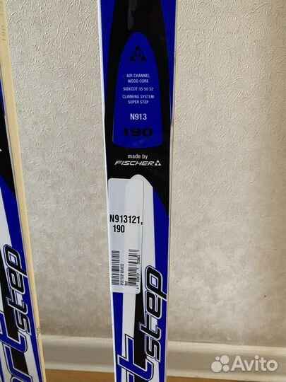 Лыжи, палки, ботинки