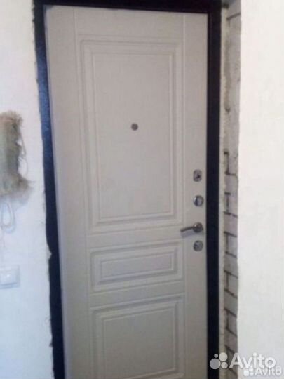 Дверь входная утепленная толстая