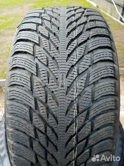 Nokian Tyres Hakkapeliitta C3 245/50 R18 104V