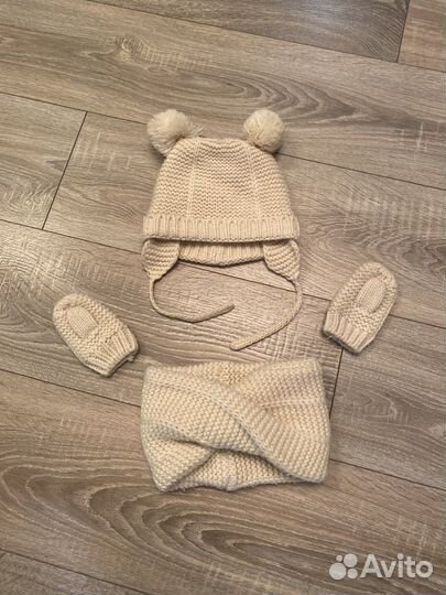 Шапка, снуд и варежки для девочки