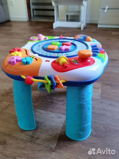 Развивающий музыкальный столик