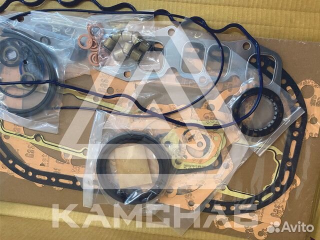 Комплект прокладок двигателя C240