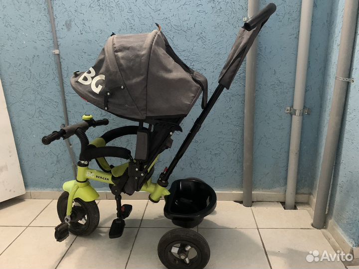 Трехколесный велосипед