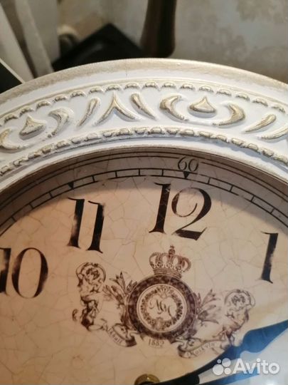 Часы настенные