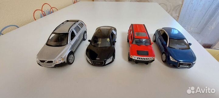 Audi A1,R8,Hummer H3