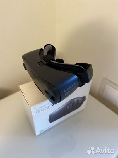 Очки виртуальной реальности samsung gear vr