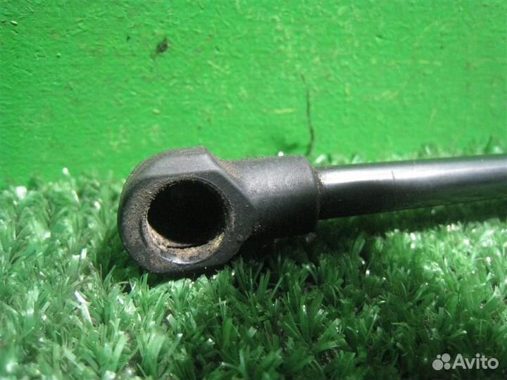 Амортизатор багажника левый Toyota Verso R2 2009