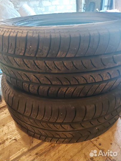 Cooper Adventurer A/T 235/60 R17