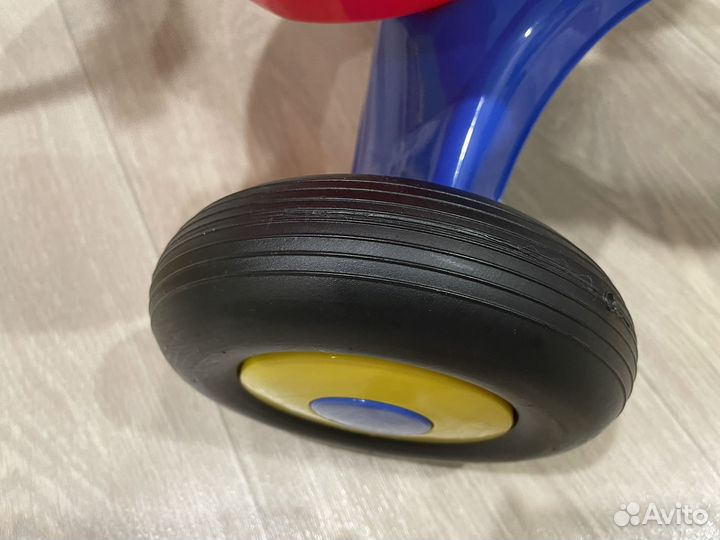 Детский трехколесный велосипед