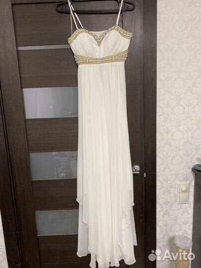 Платье вечернее