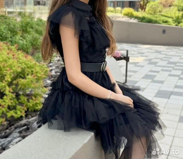 Детское нарядное платье 134