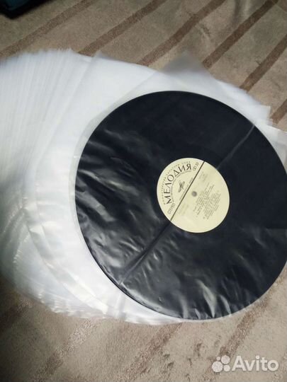 Виниловые пластинки. Аксессуары