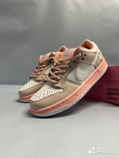 Nike sb dunk low pink pigeon