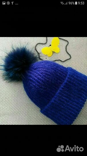 Шапка вязаная ручной работы