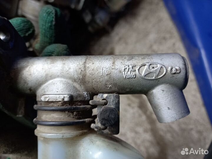 Главный цилиндр сцепления Hyundai accent