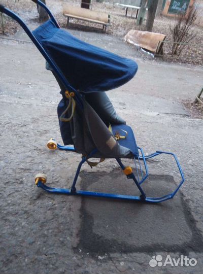 Санки с двумя колесами