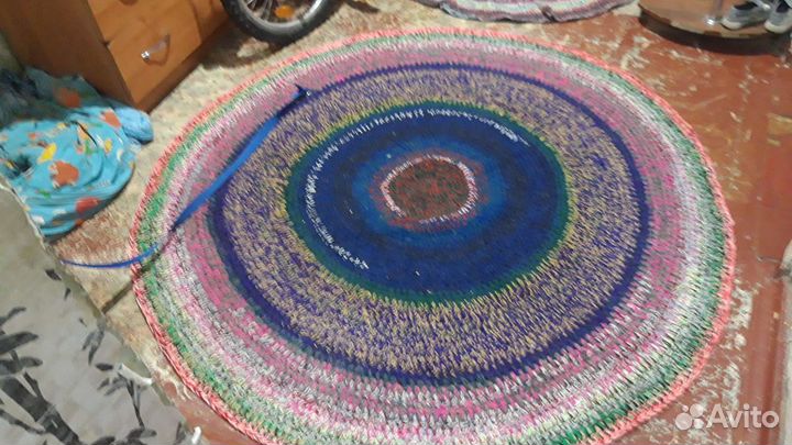 Коврик вязаный крючком