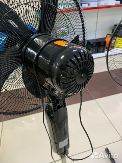 Напольный вентилятор vitek VT-1948, черный