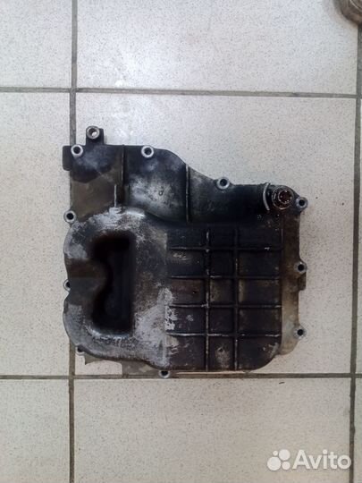 Поддон двигателя Honda CBR 600 F4